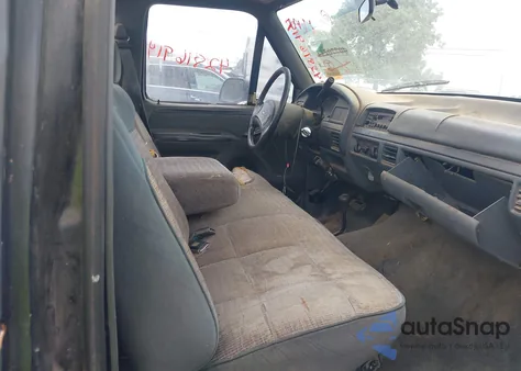 1993 Ford F250 z USA, uszkodzony, nr VIN 1FTHF26H4PLB00833